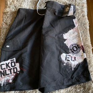 NWT! Men’s ecko shorts.